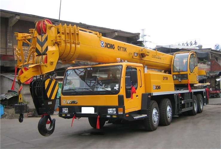 和平县吊车出租选择重点